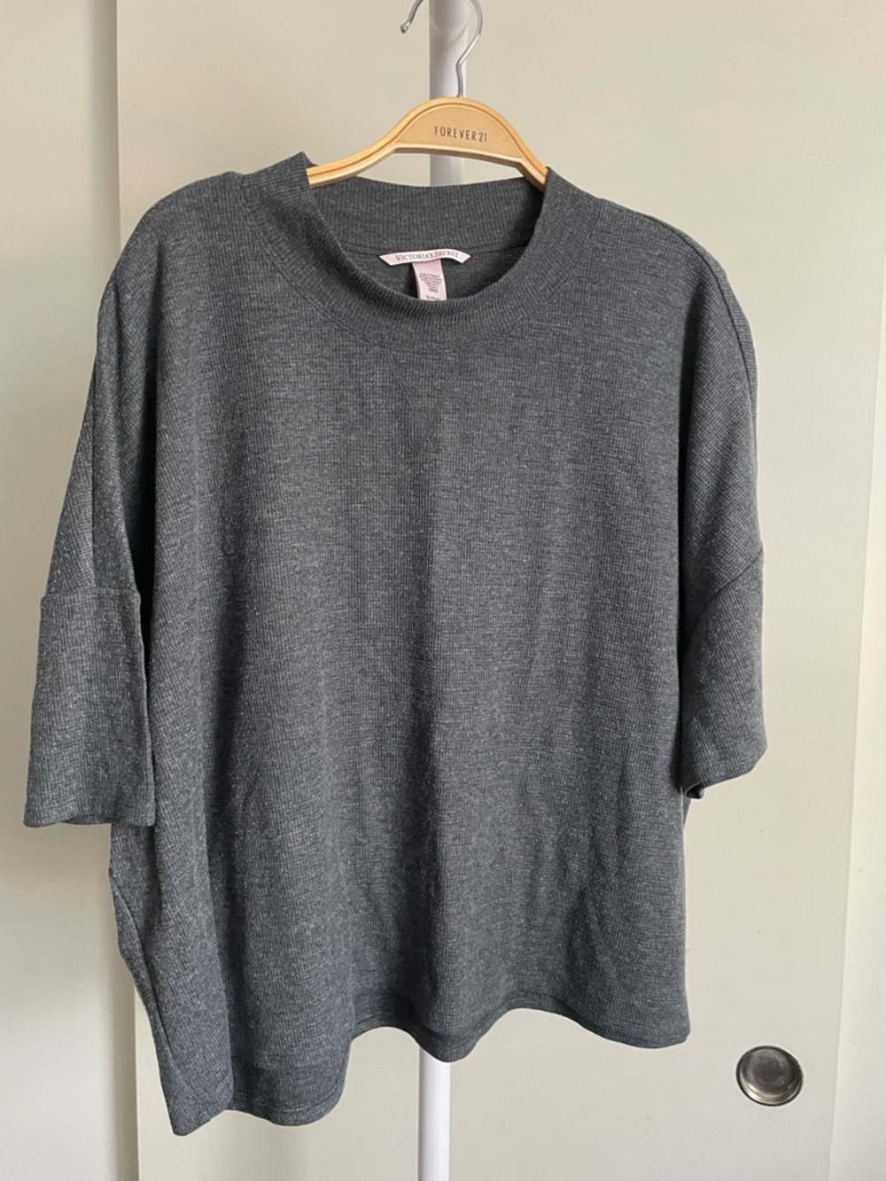 Victoria’s Secret short sleeve tee